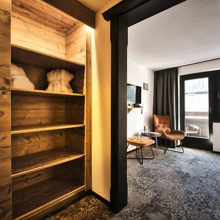 Berghotel Basur - Das Schihotel Am Arlberg Flirsch Dış mekan fotoğraf