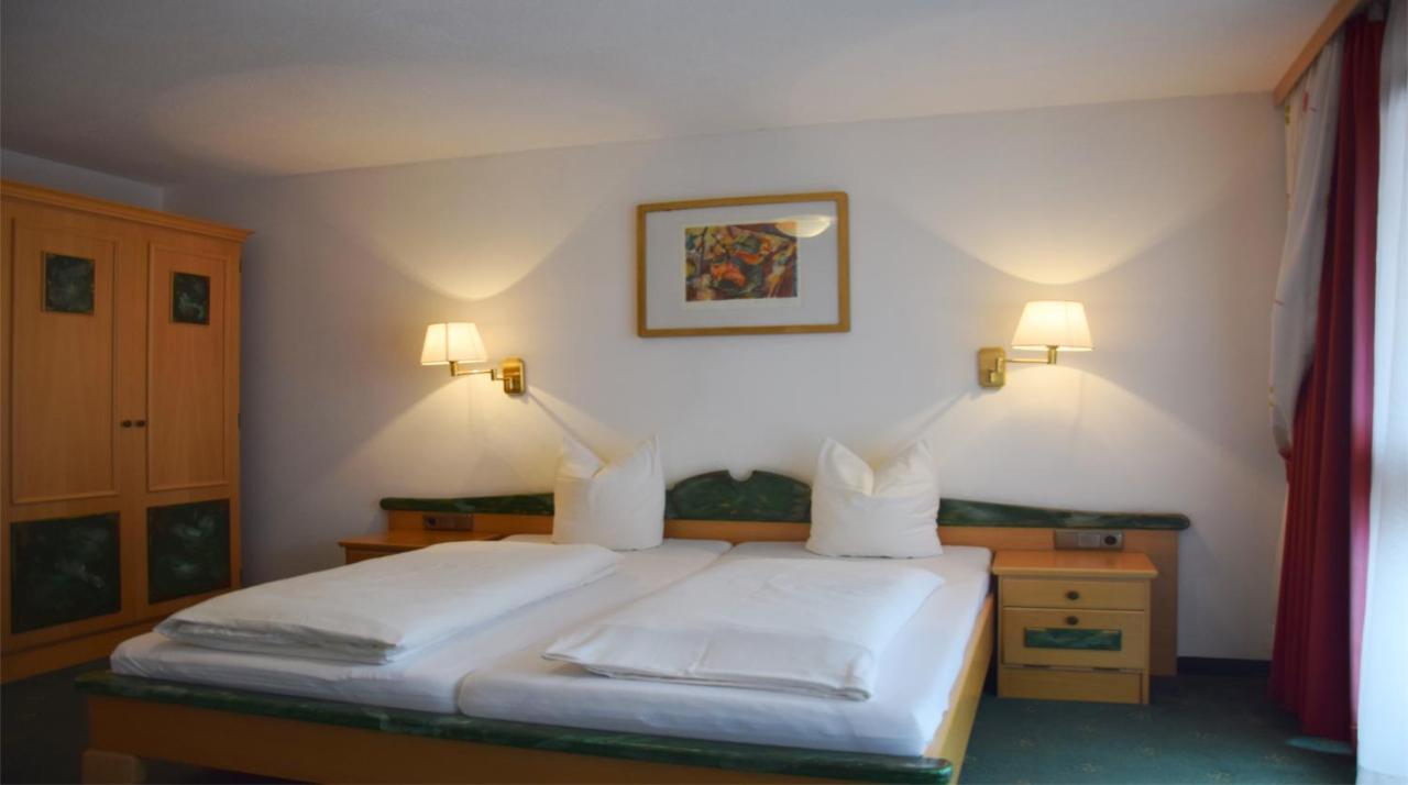 Berghotel Basur - Das Schihotel Am Arlberg Flirsch Oda fotoğraf
