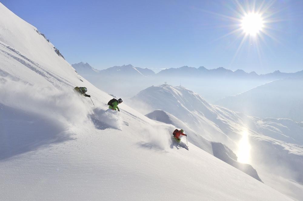Berghotel Basur - Das Schihotel Am Arlberg Flirsch Dış mekan fotoğraf