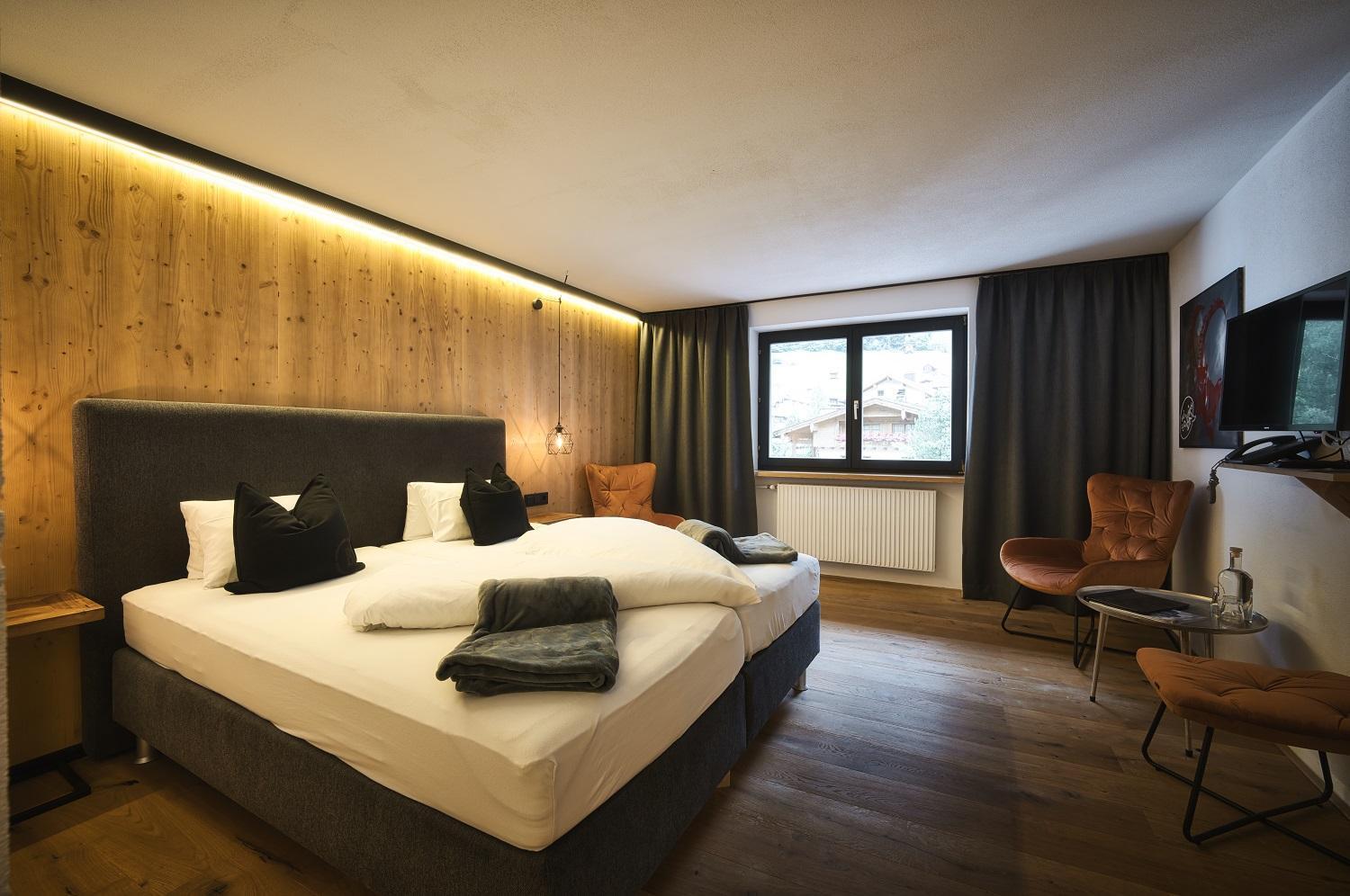 Berghotel Basur - Das Schihotel Am Arlberg Flirsch Dış mekan fotoğraf