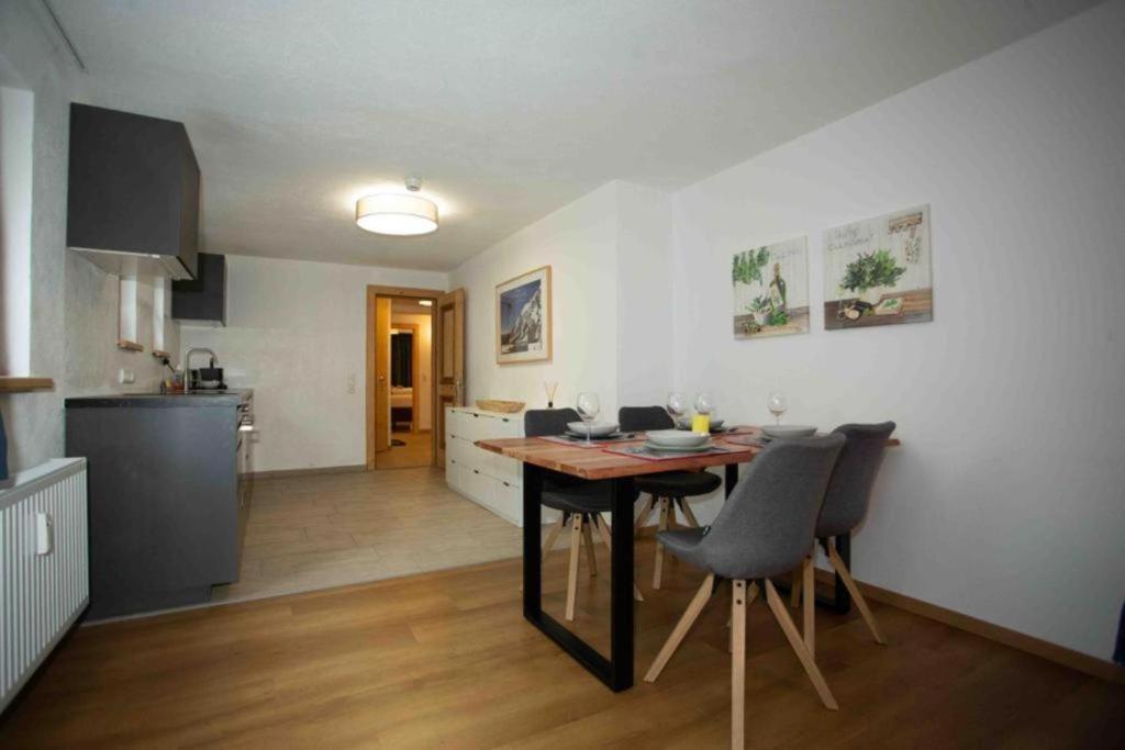 Berghotel Basur - Das Schihotel Am Arlberg Flirsch Dış mekan fotoğraf